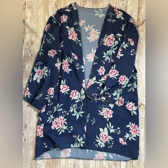 Women's 3/4 Sleeve Floral Kimono Cardigan, Sheer Loose Shawl Chiffon Cover-Up - Picture 5 of 10